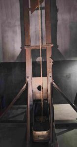 hanoi hilton guillotine